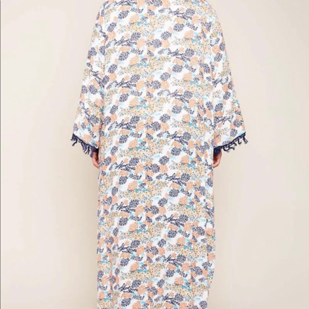 Plus Size Duster - Picture 2 of 4